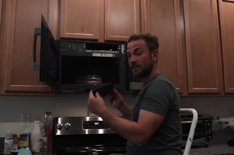 Buld-in Microwave Repair in Santa Monica